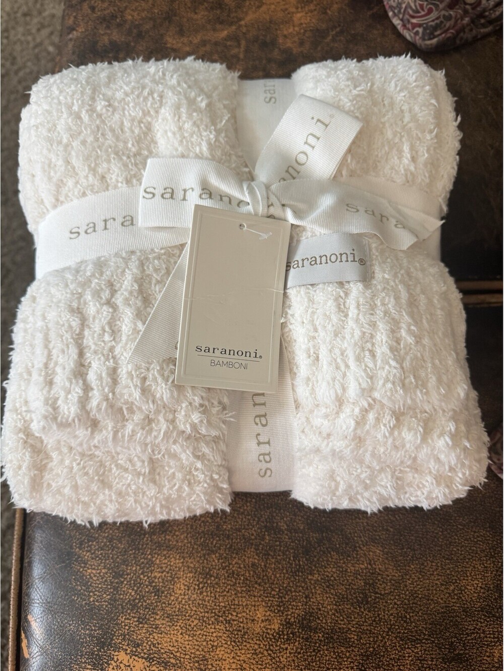 NEW! Saranoni Bamboni Luxury Large Blanket. 30" x 40" Baby Receiving Ivory. NWT